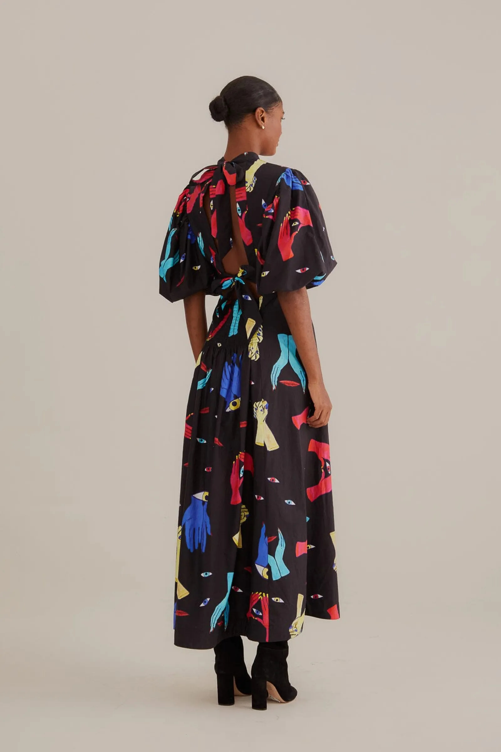  BLACK COLORFUL TOGETHER SHORT SLEEVE MIDI DRESS