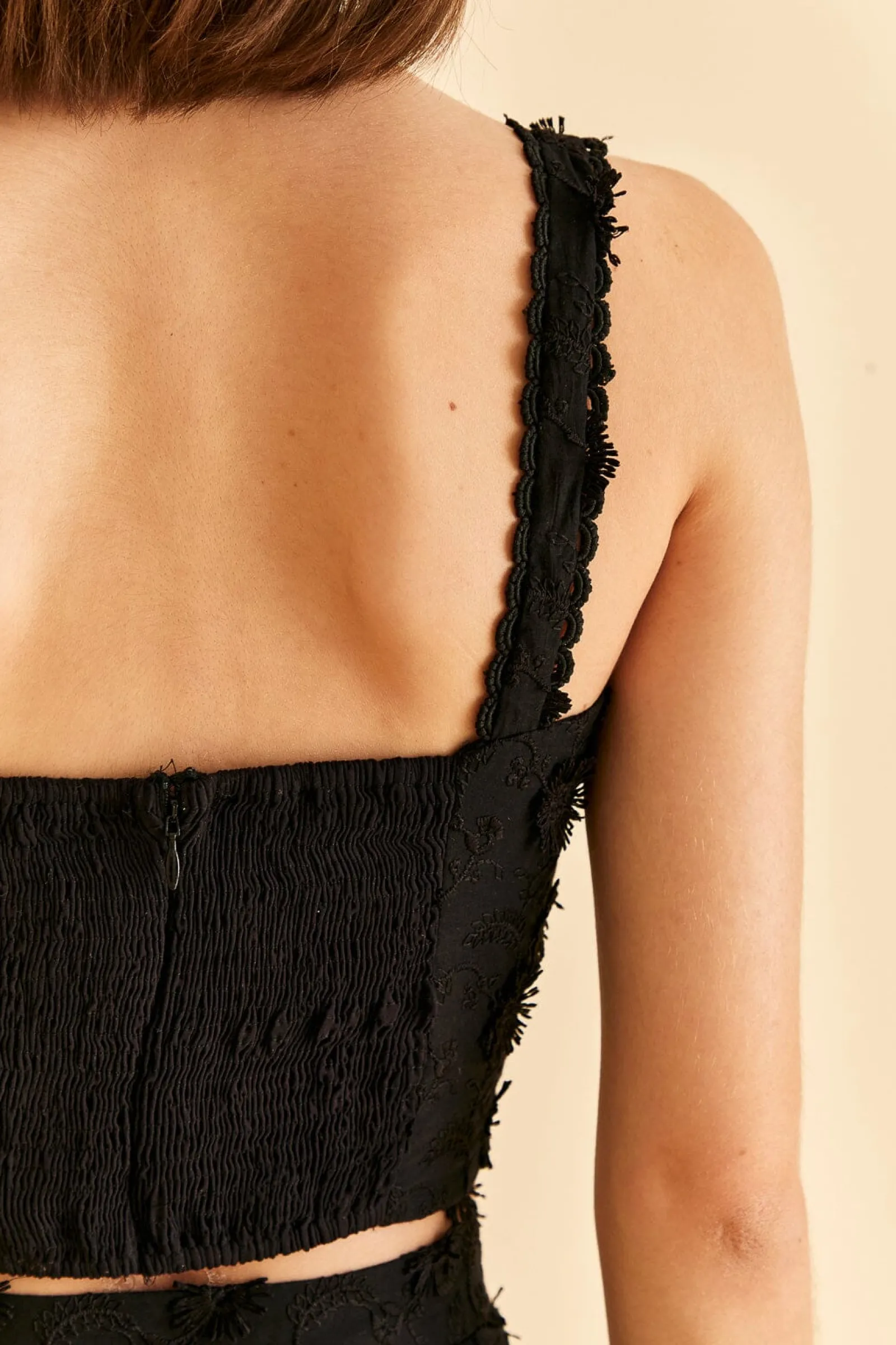  BLACK 3D FLOWER CORSET CROP TOP