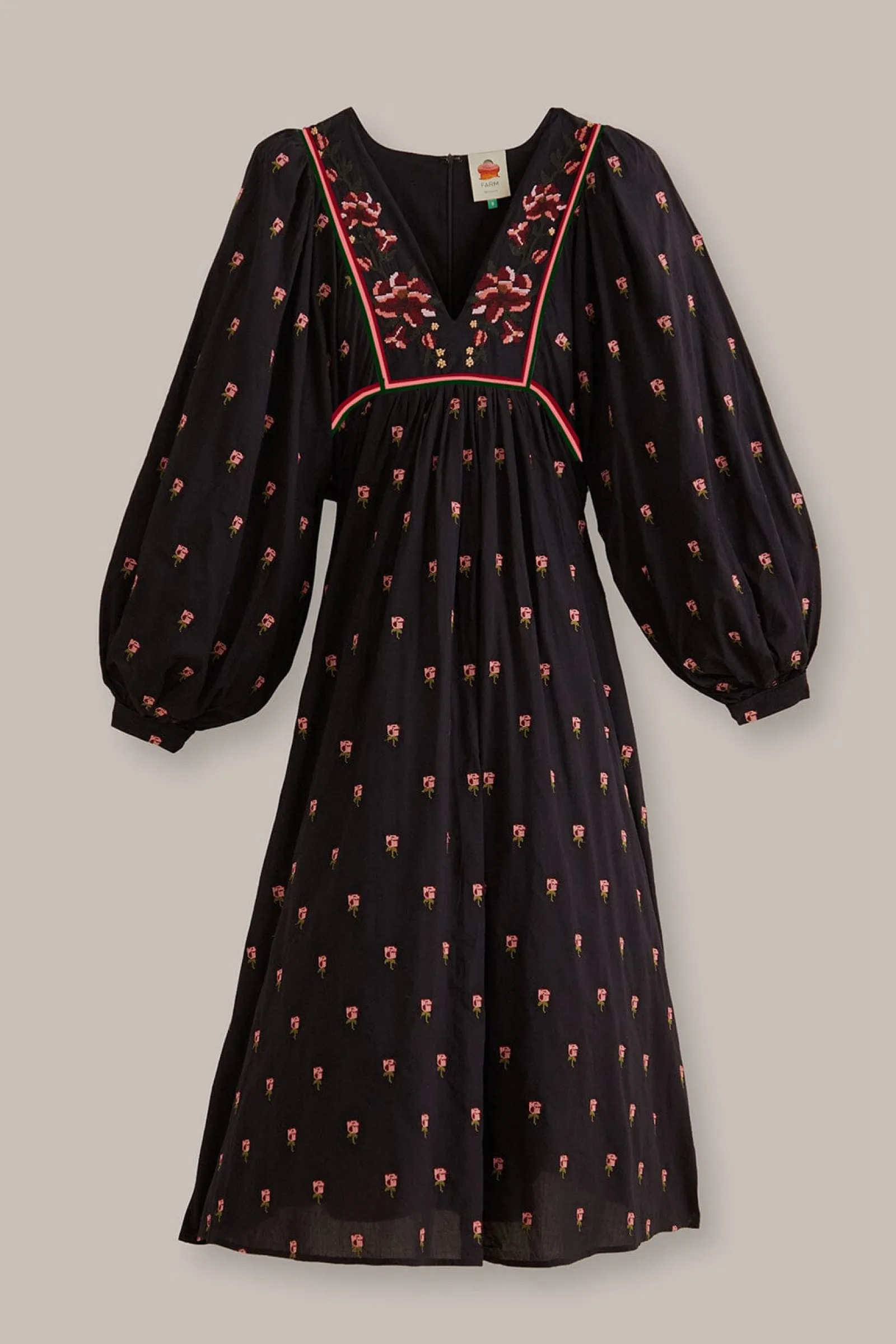 BLACK FLORAL EMBROIDERED V NECK MAXI DRESS