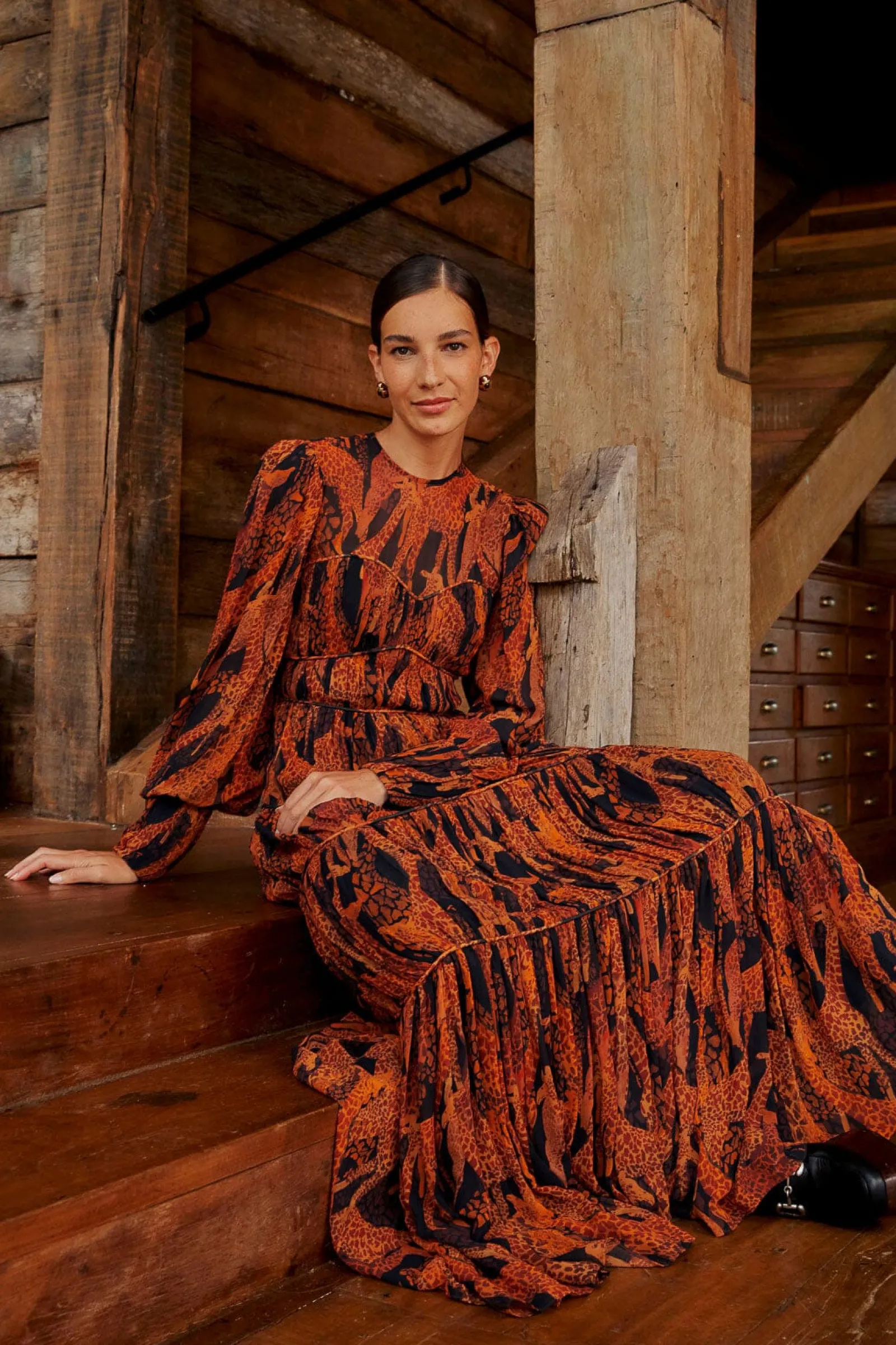 BLACK GIRAFFES PUFF SLEEVE MAXI DRESS