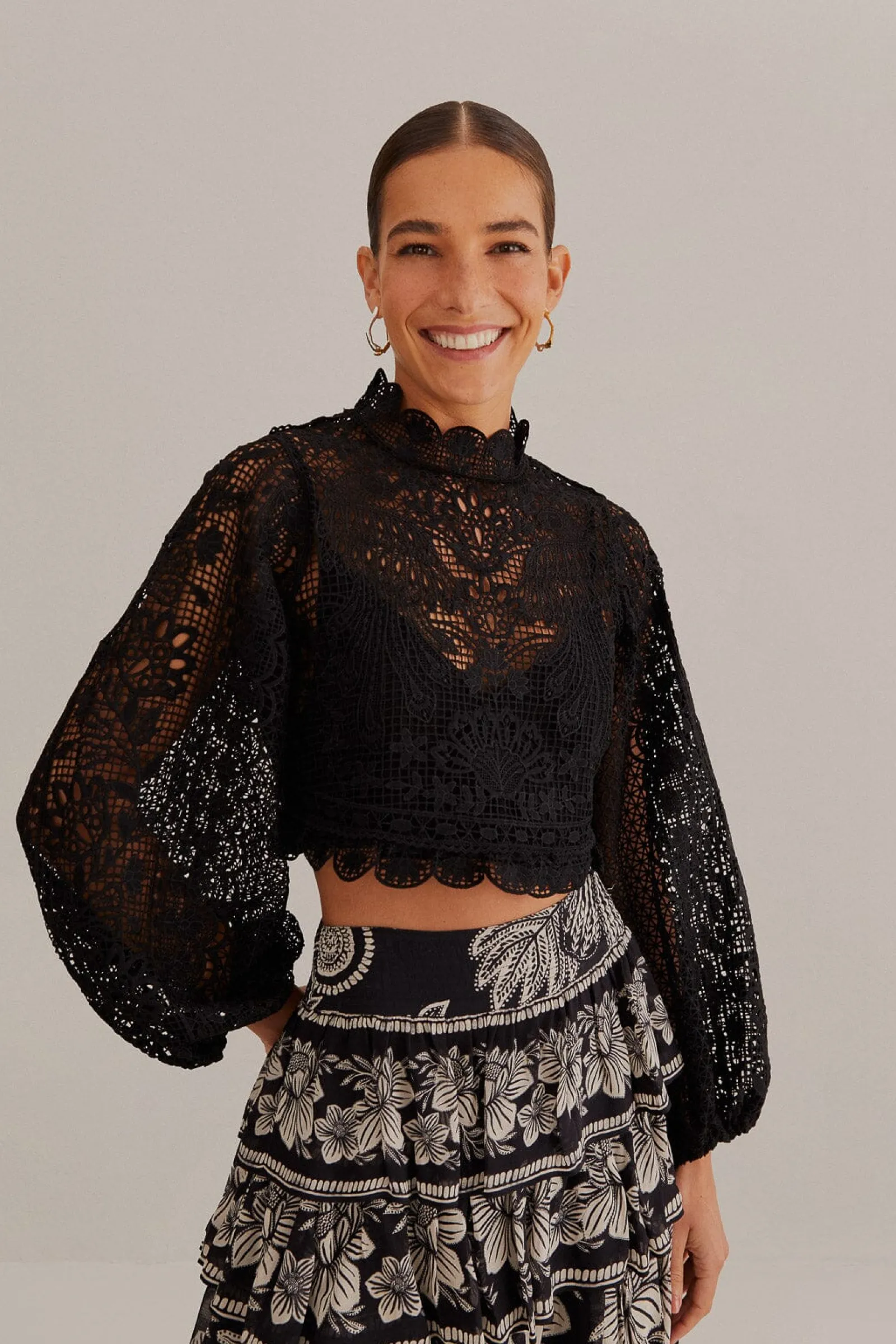  BLACK GUIPURE LONG SLEEVE BLOUSE