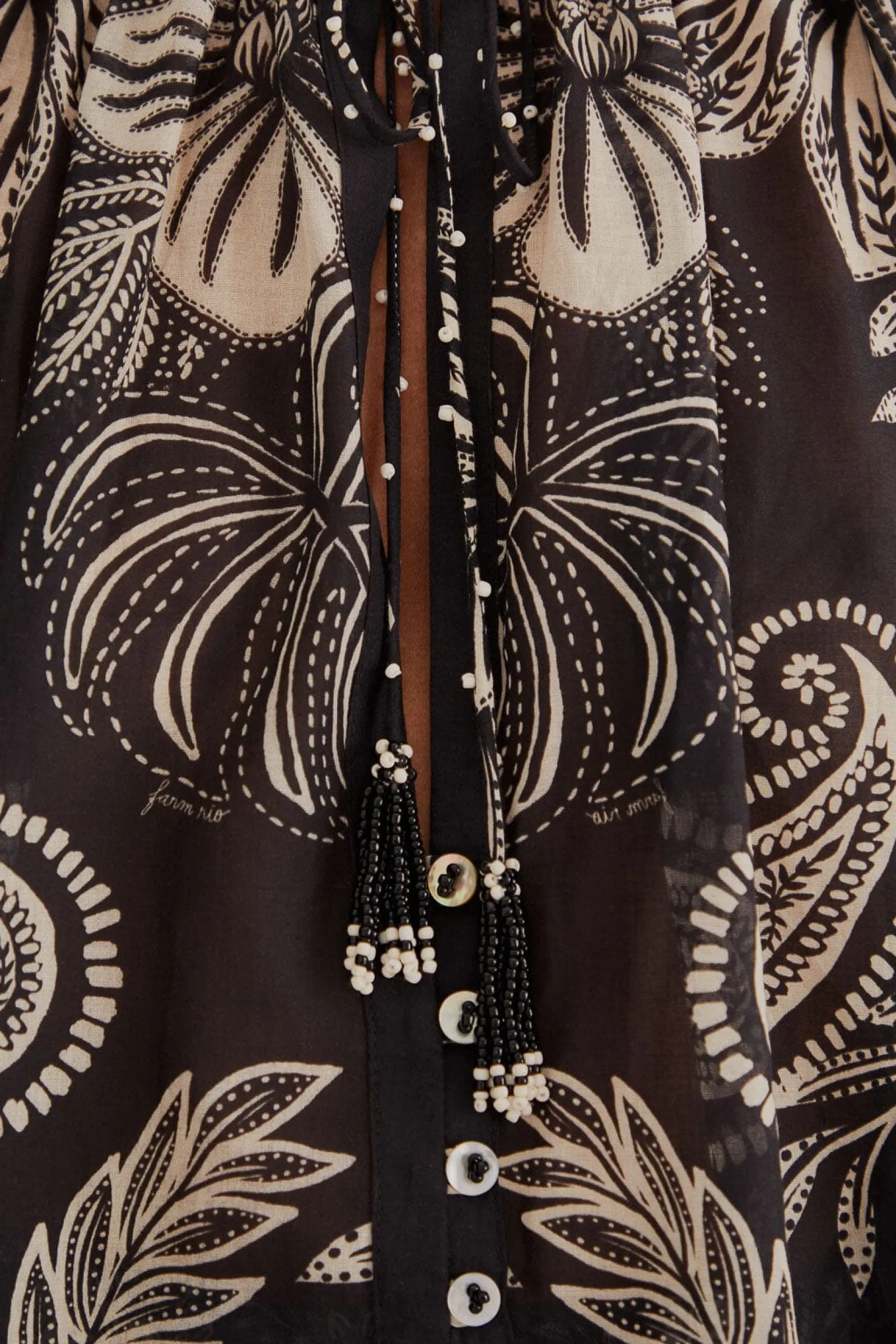 BLACK PAISLEY BLOOM BLOUSE