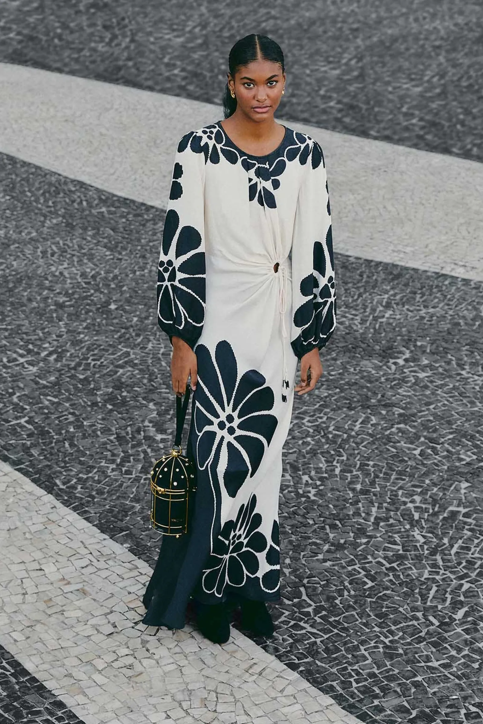 BLACK PALERMO CUT OUT LENZING™ ECOVERO™ VISCOSE MAXI DRESS