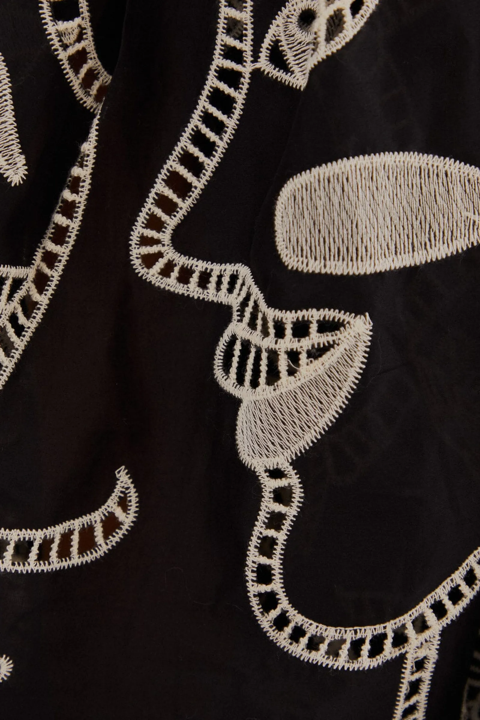 BLACK RICHELIEU FACES MINI DRESS