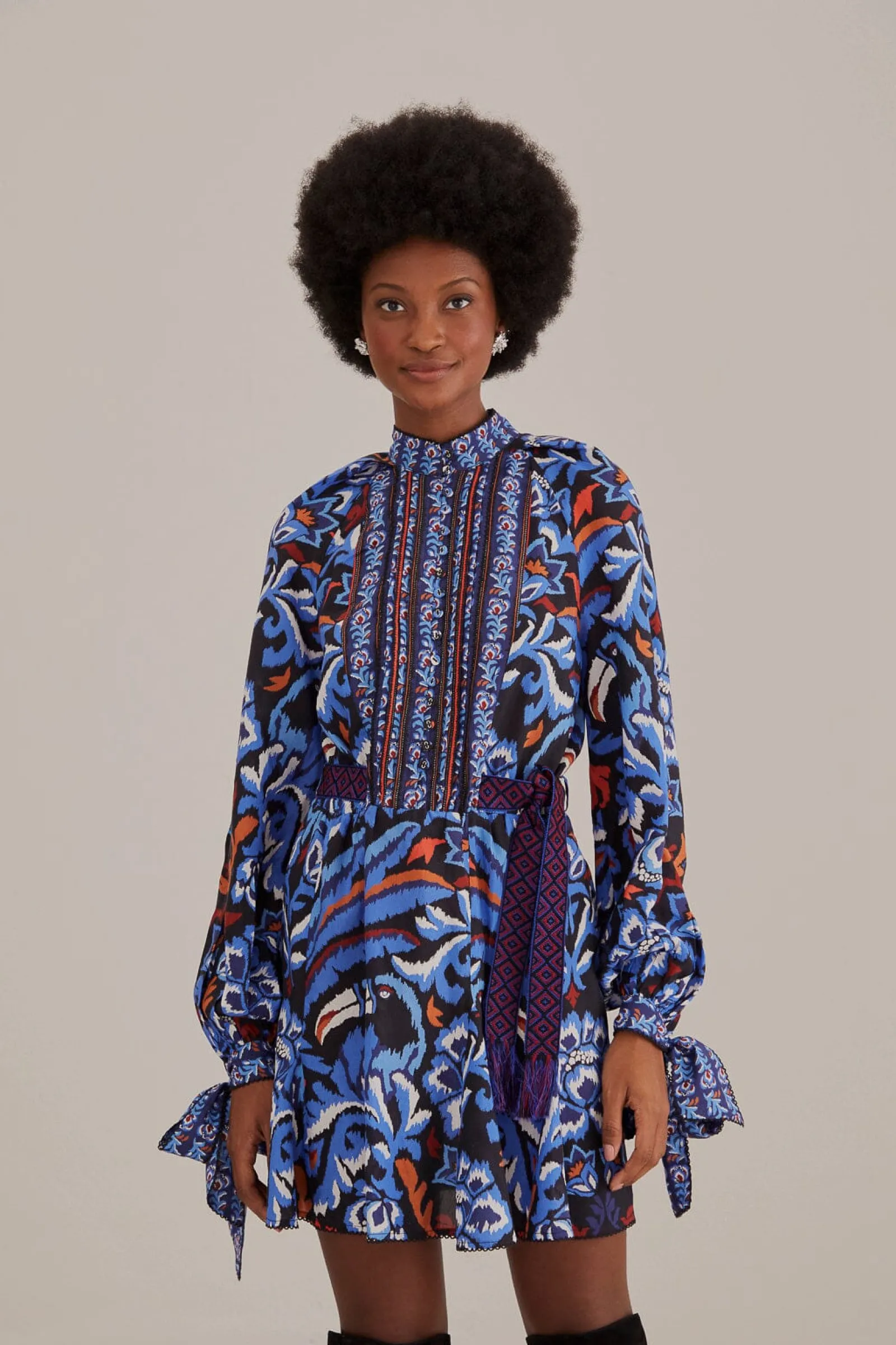  BLACK TOUCANS SCARF LONG SLEEVE MINI DRESS