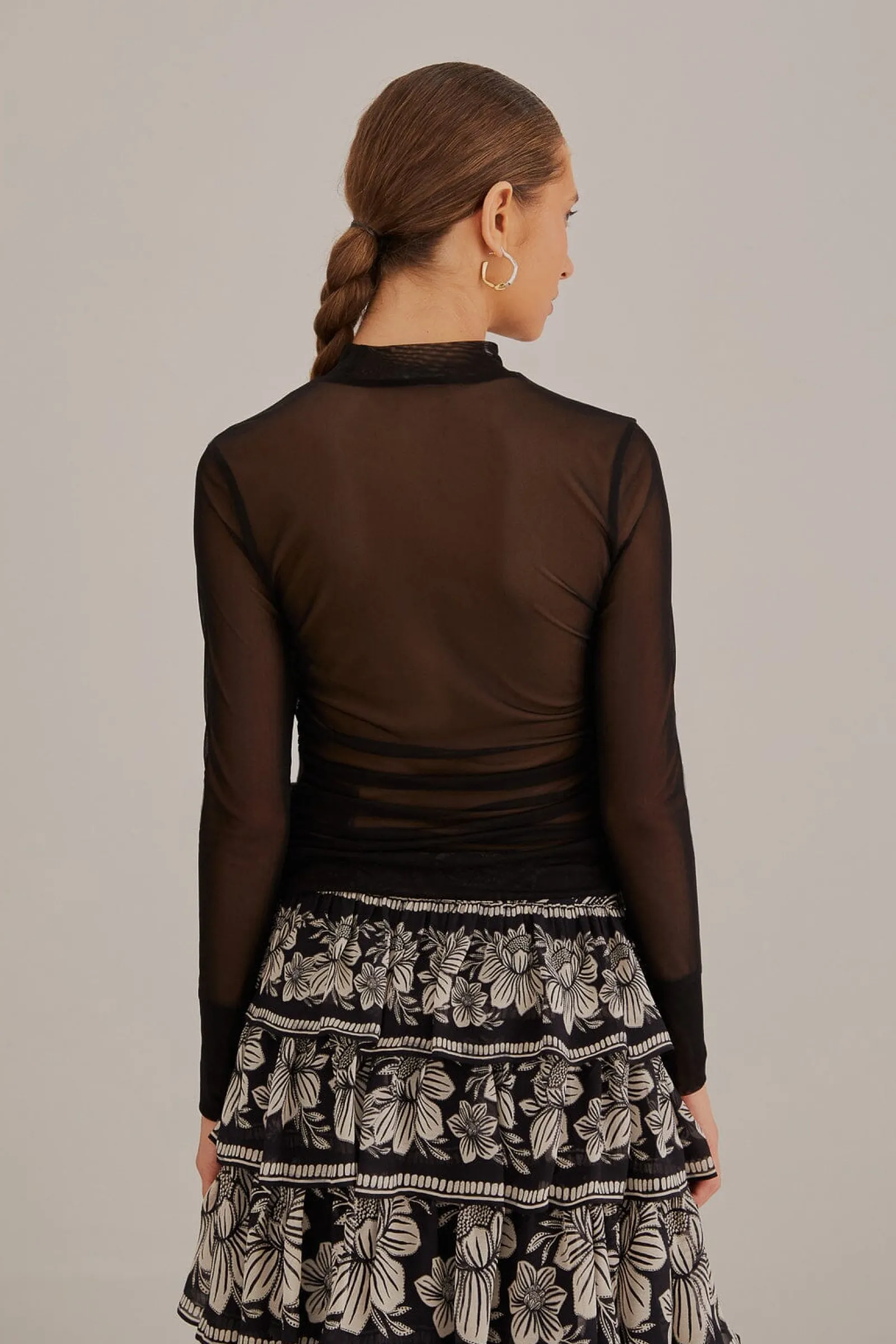 BLACK TULLE LONG SLEEVE BLOUSE