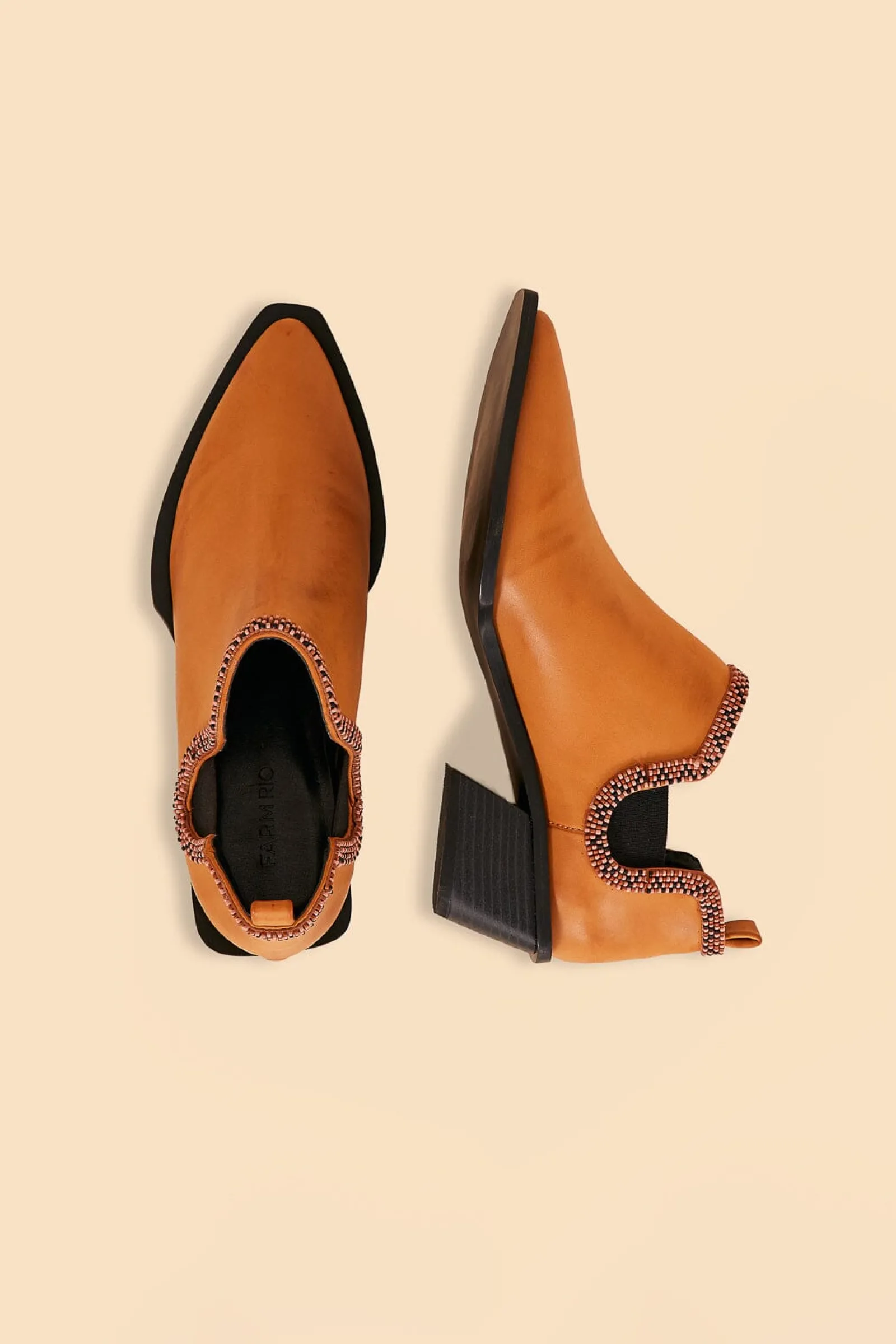CARAMEL LOW CUT BOOT