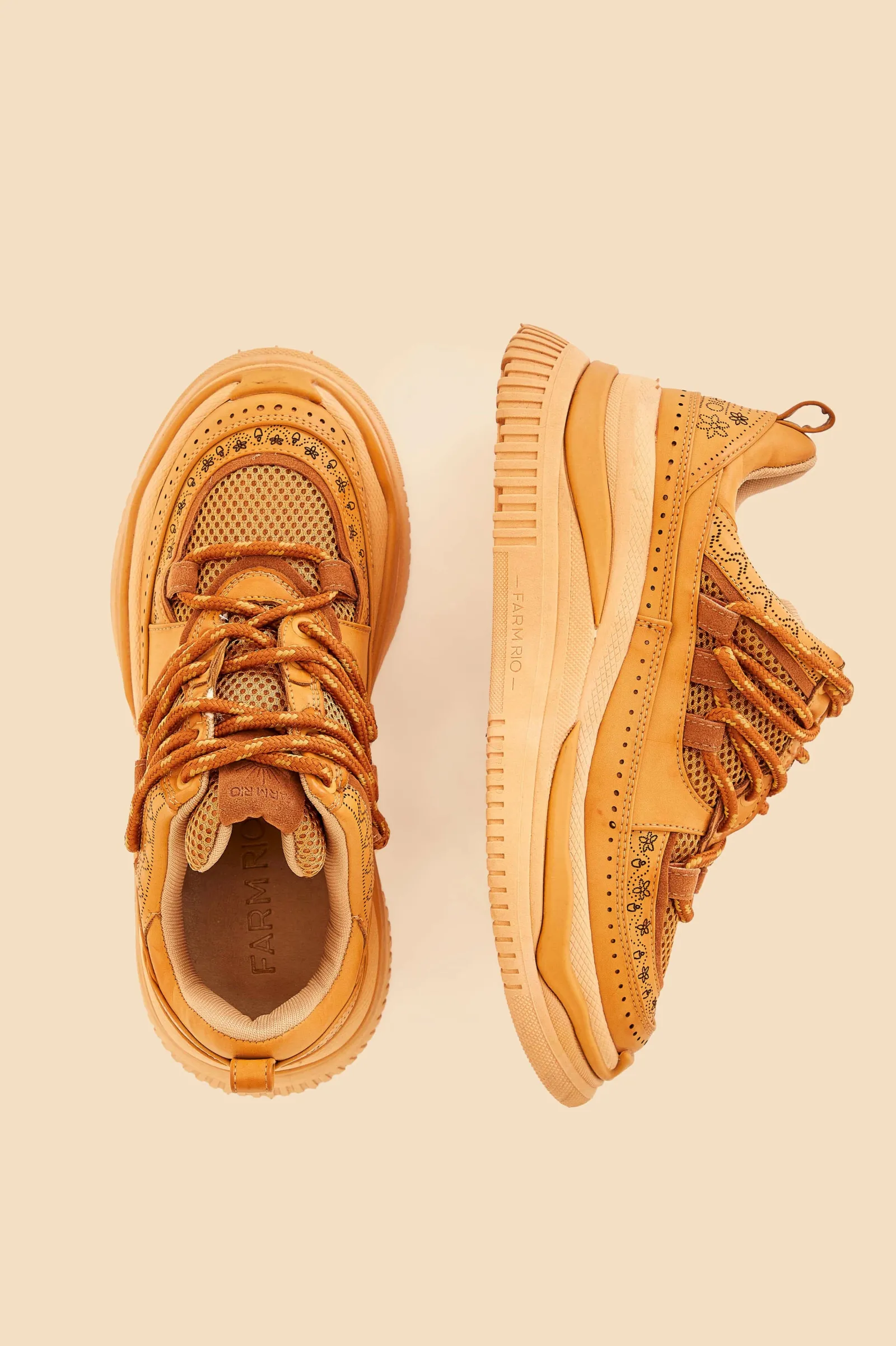 CARAMEL SNEAKER