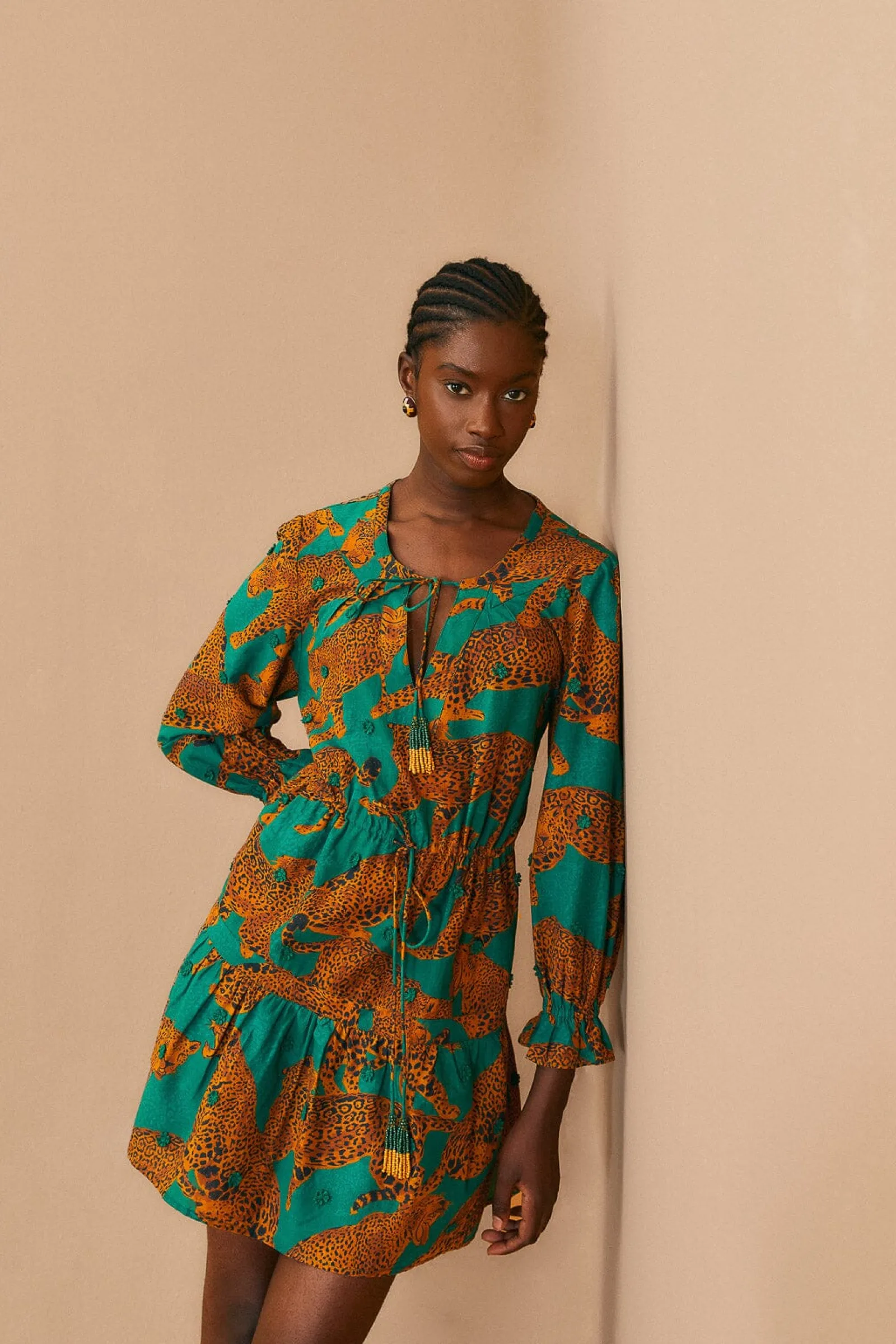  GREEN ARTSY LEOPARDS LONG SLEEVE MINI DRESS