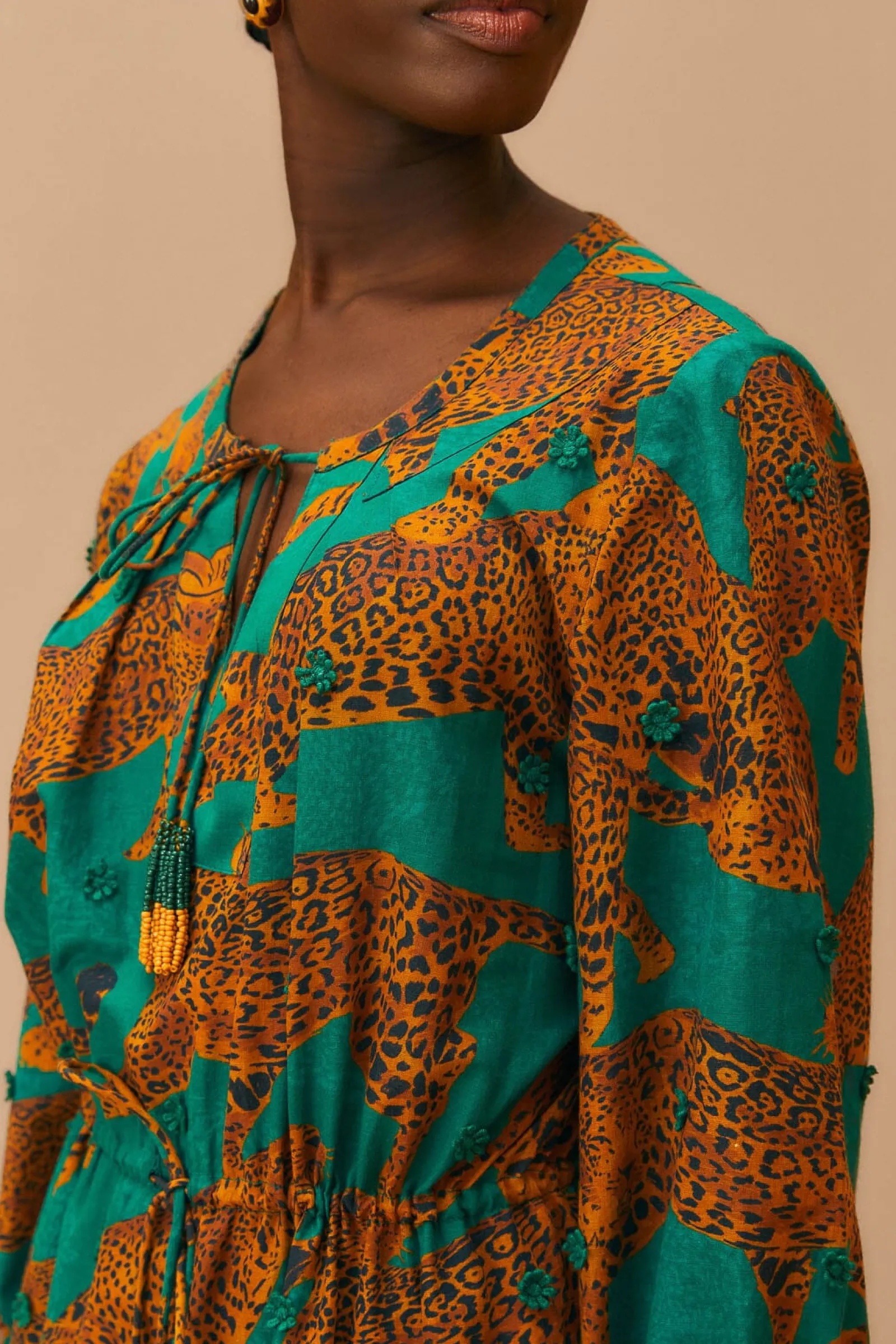 GREEN ARTSY LEOPARDS LONG SLEEVE MINI DRESS