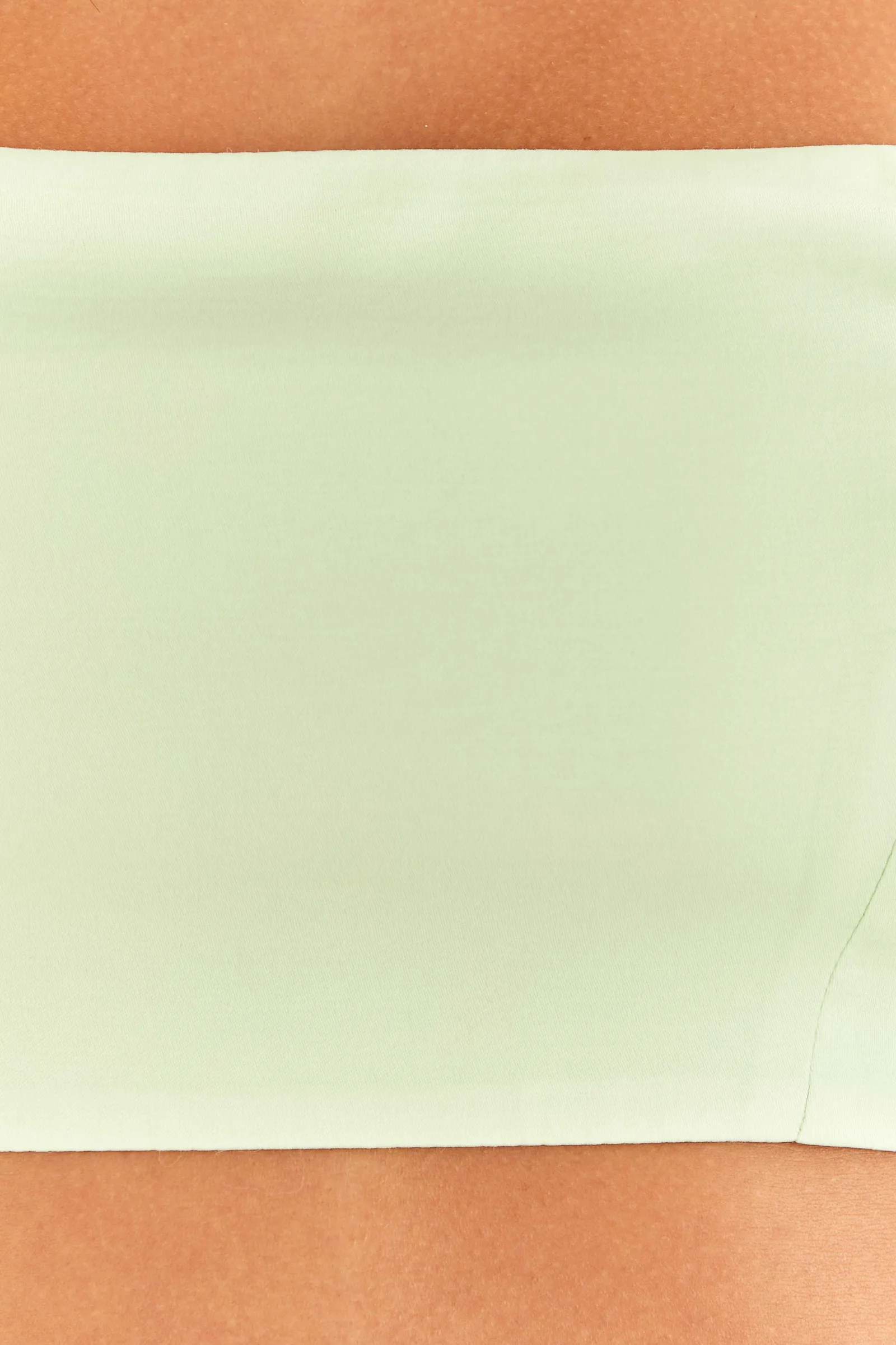 MINT SLEEVELESS CROP TOP