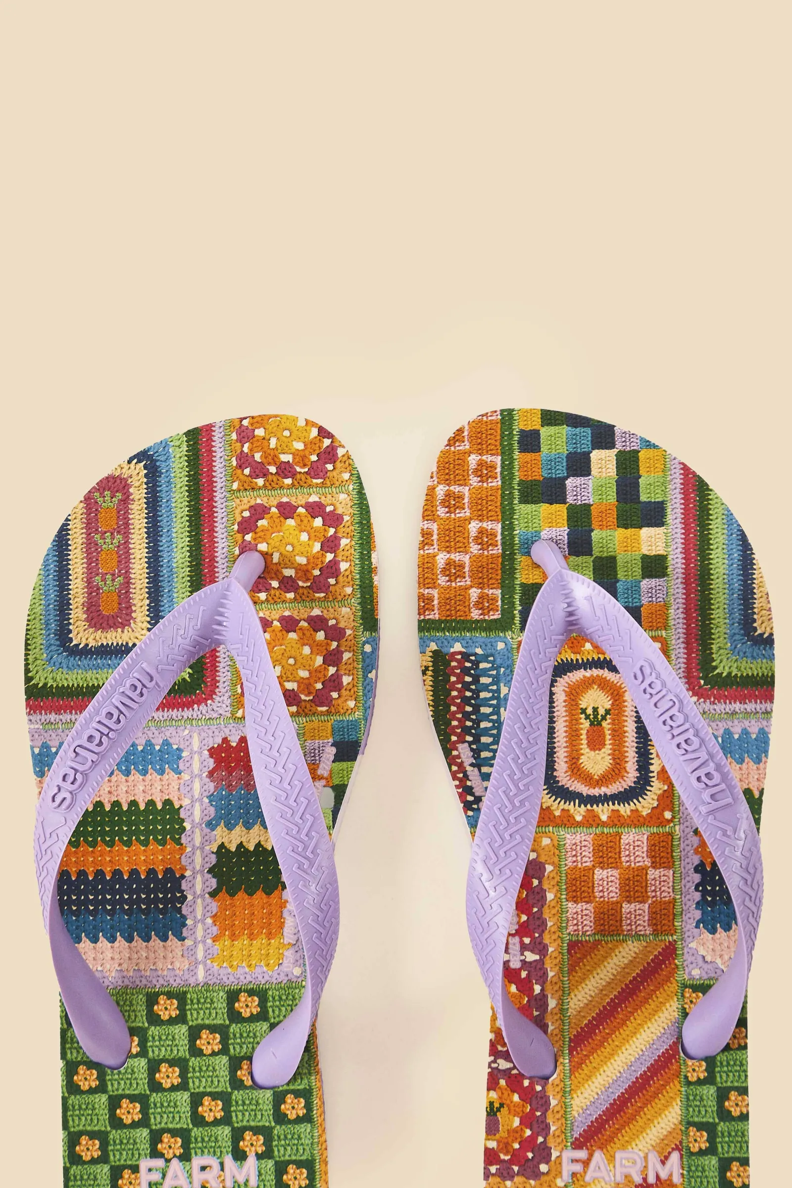 MIXED CROCHET HAVAIANAS SANDALS