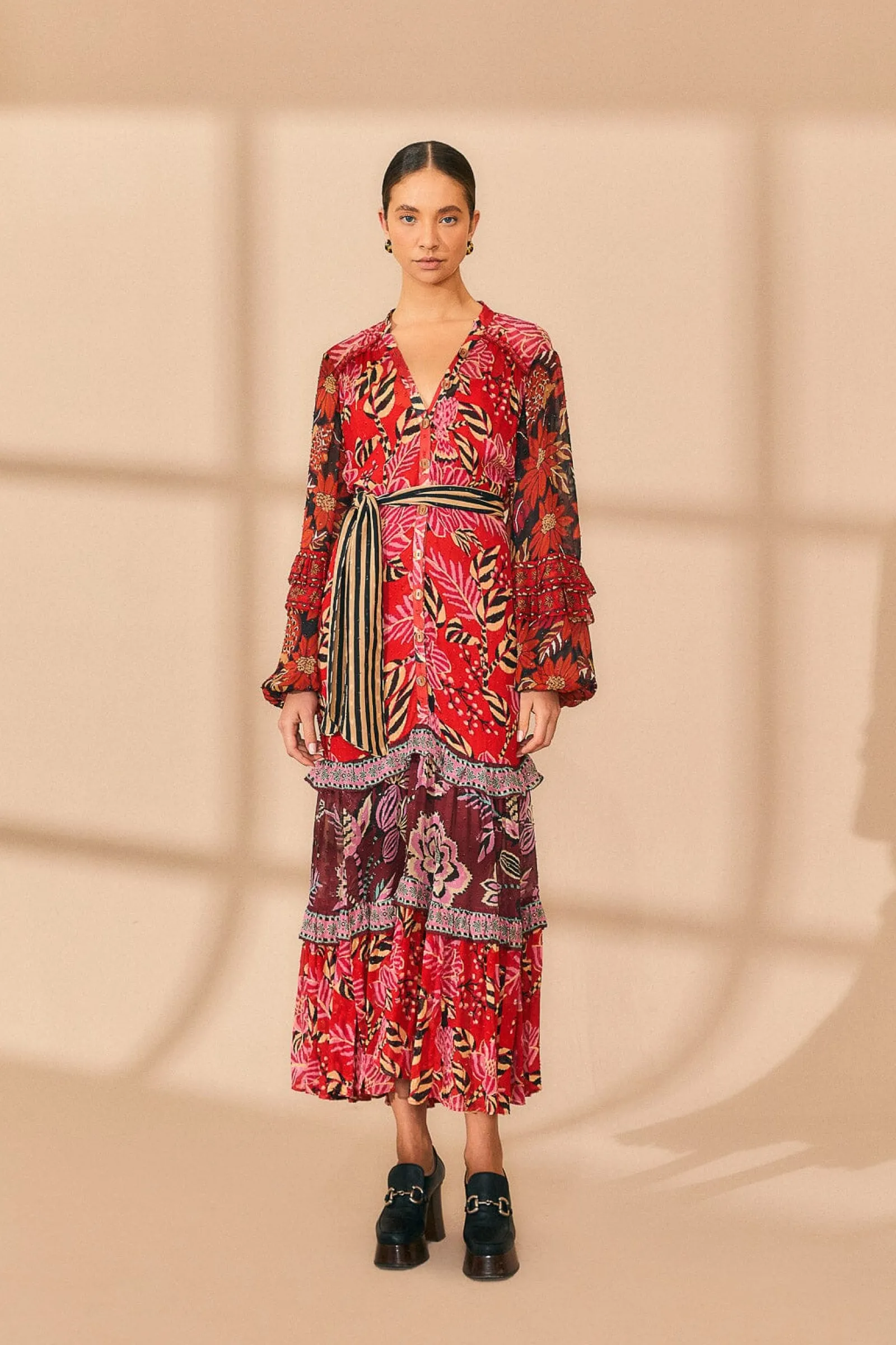  MIXED FLORAL PRINTS LONG SLEEVE MAXI DRESS