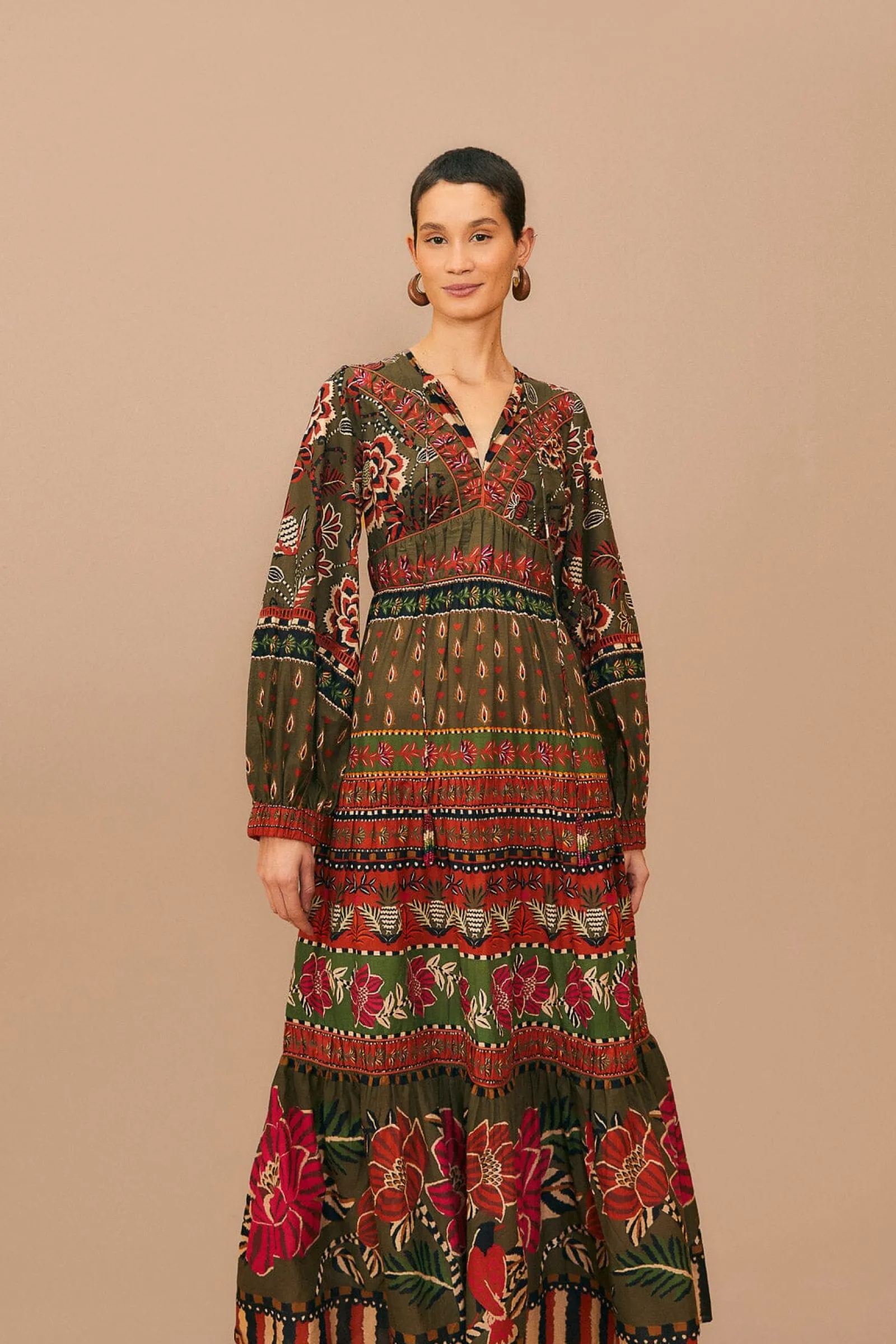  MULTICOLOR AINIKA FLORAL GARDEN MAXI DRESS