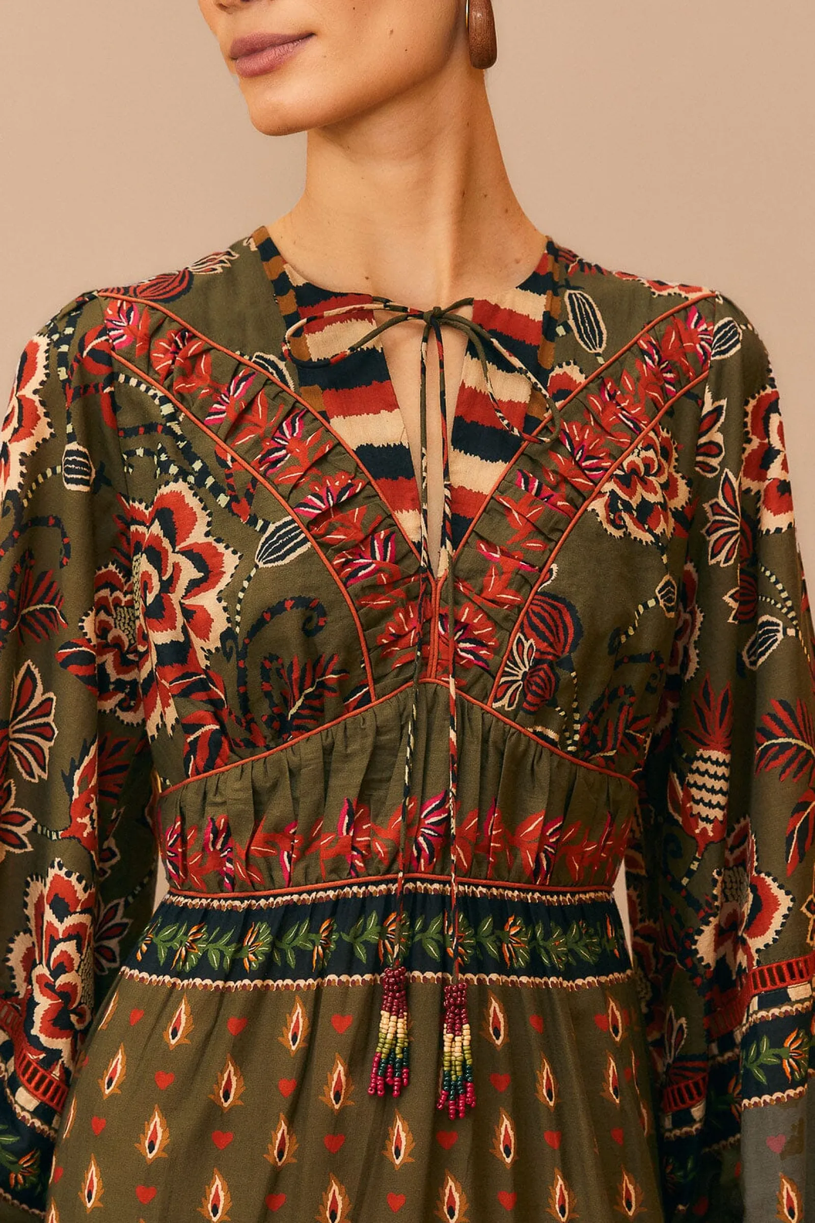  MULTICOLOR AINIKA FLORAL GARDEN MAXI DRESS