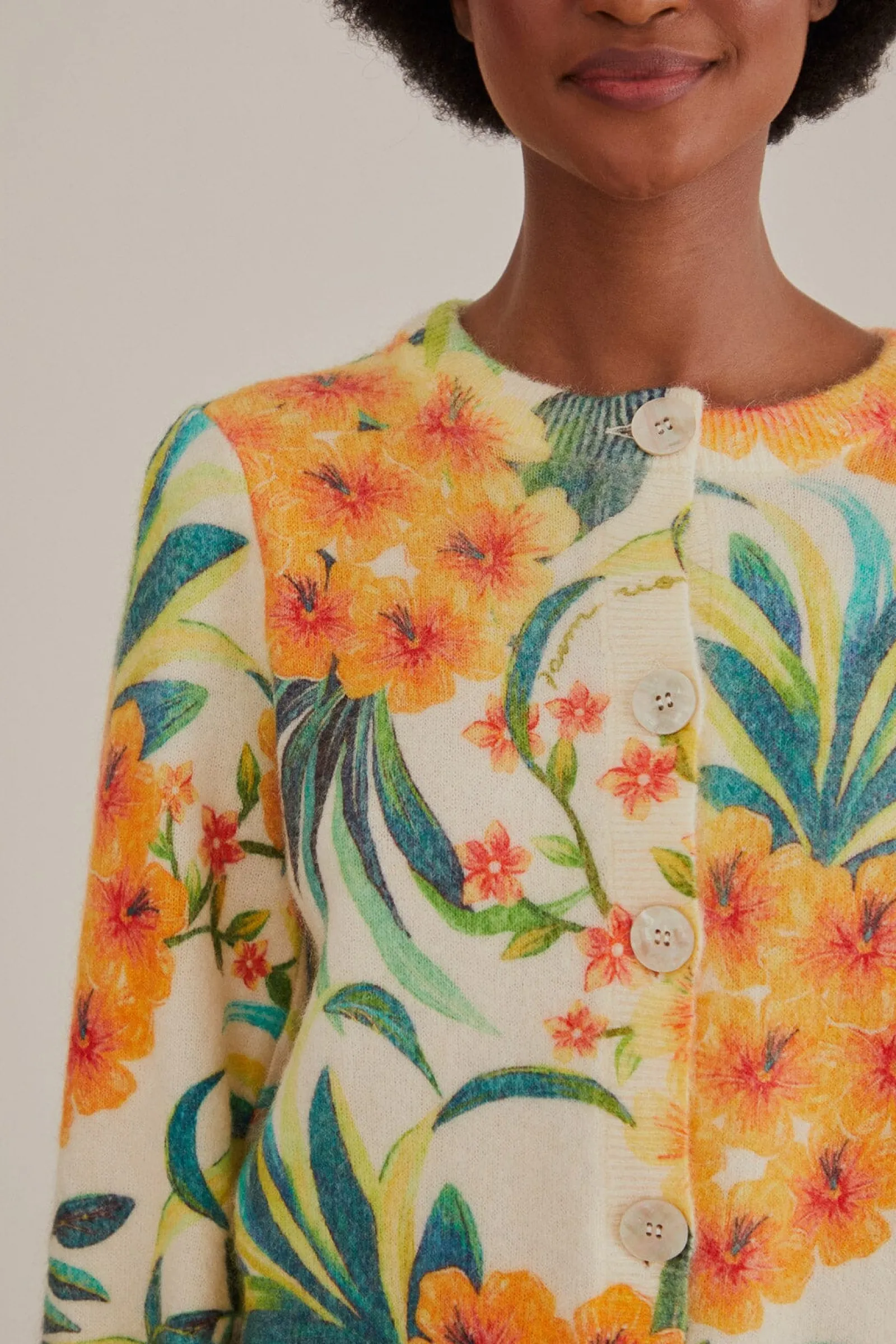 OFF-WHITE PINEAPPLE BLOOM KNIT CARDIGAN