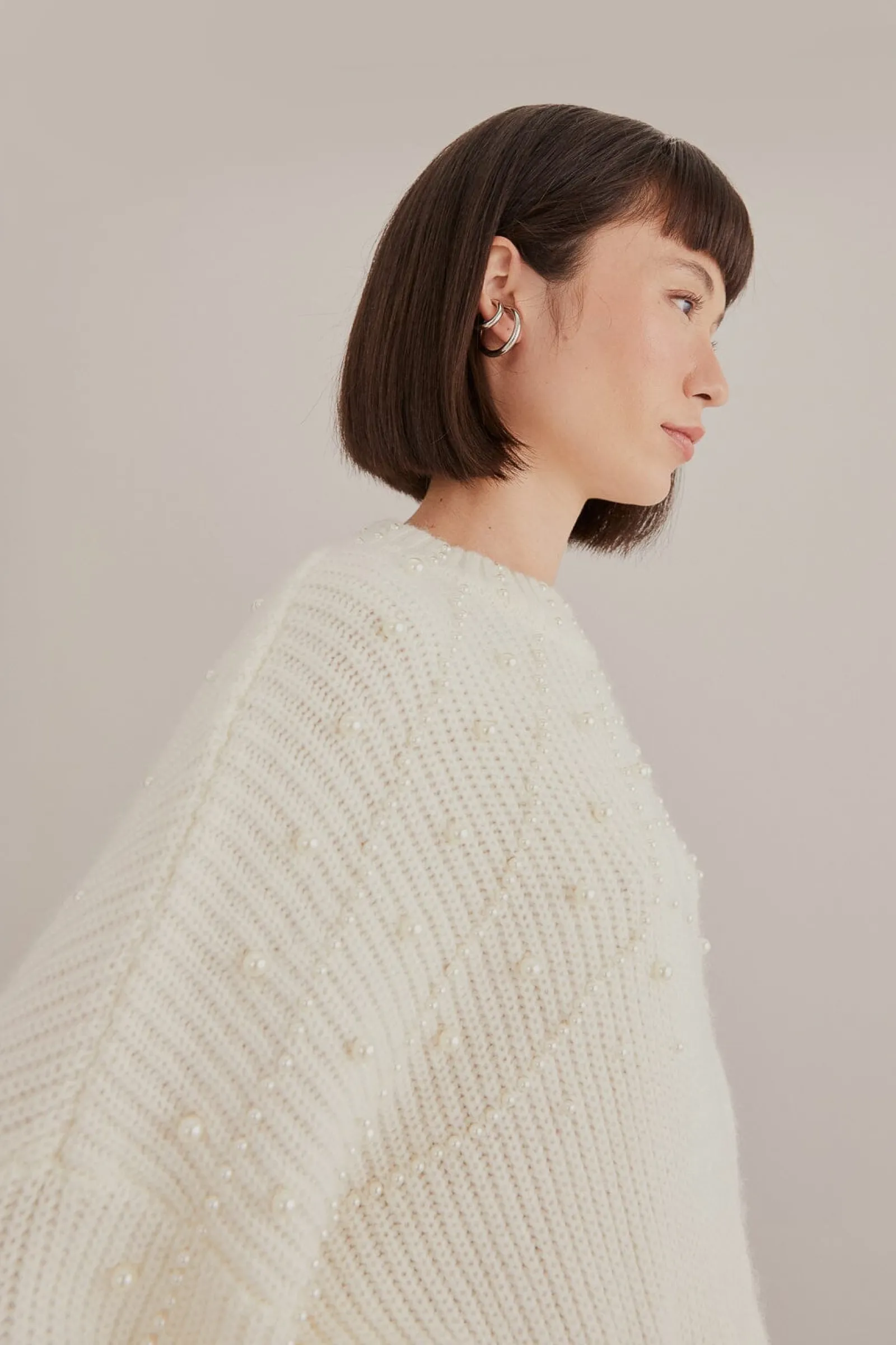 PEARL EMBROIDERED BUBBLE SWEATER