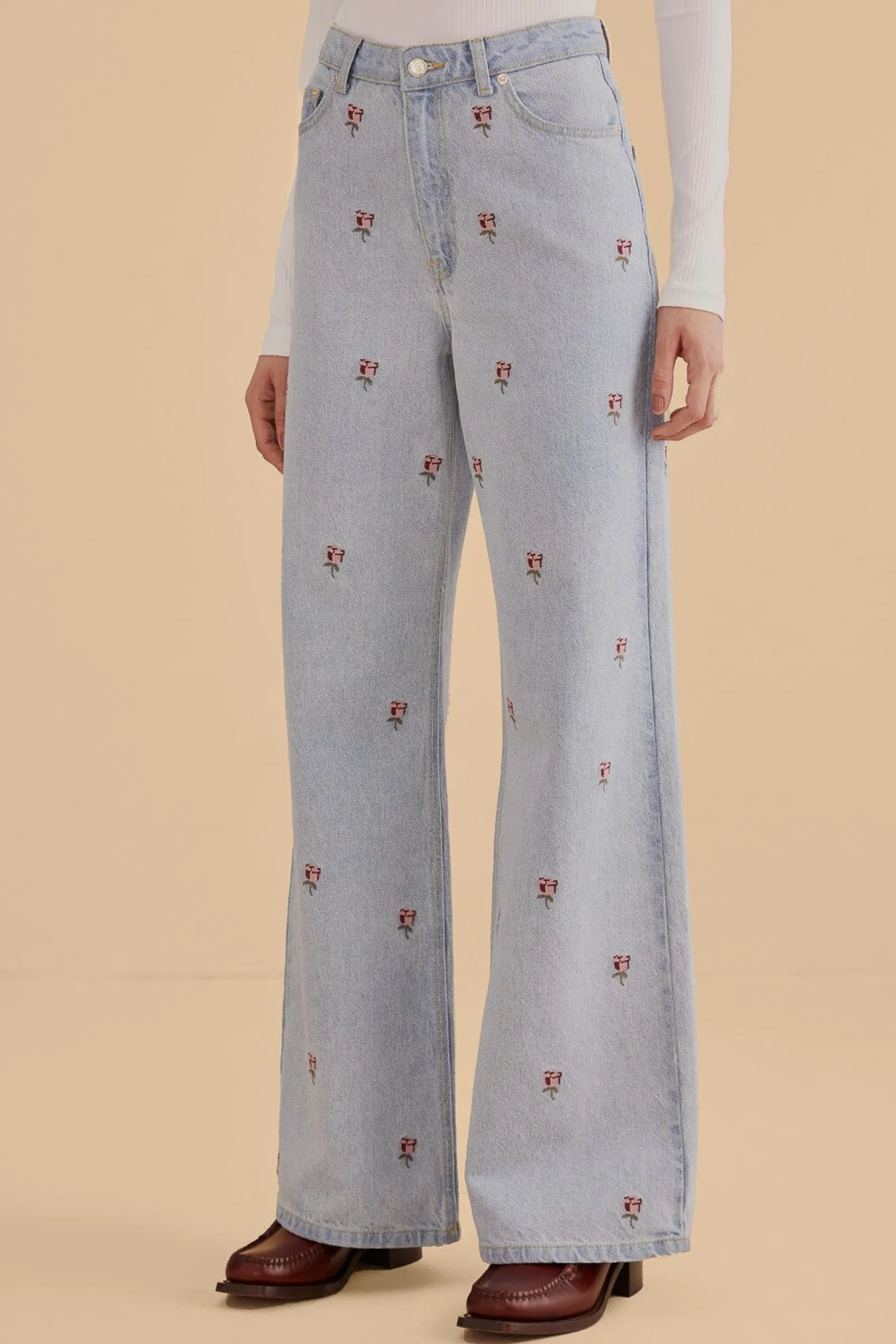 ROSE EMBROIDERED DENIM PANTS