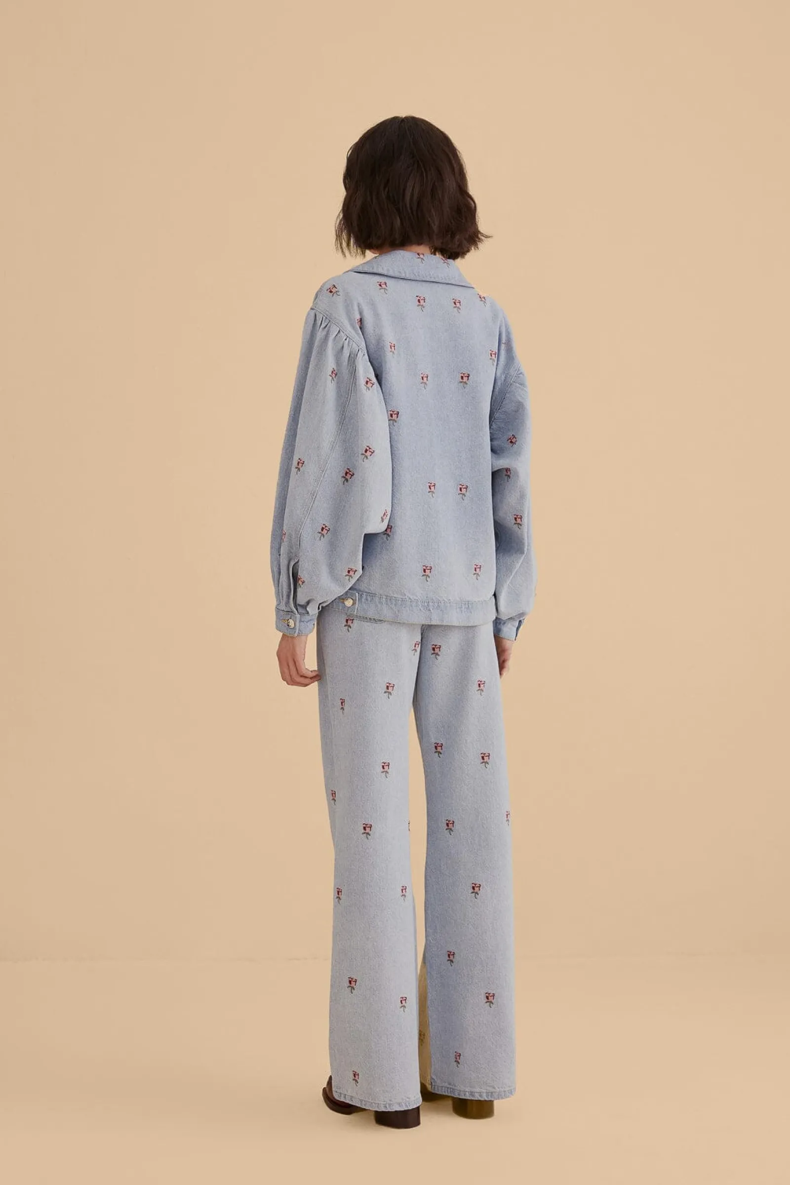 ROSE EMBROIDERED DENIM PANTS