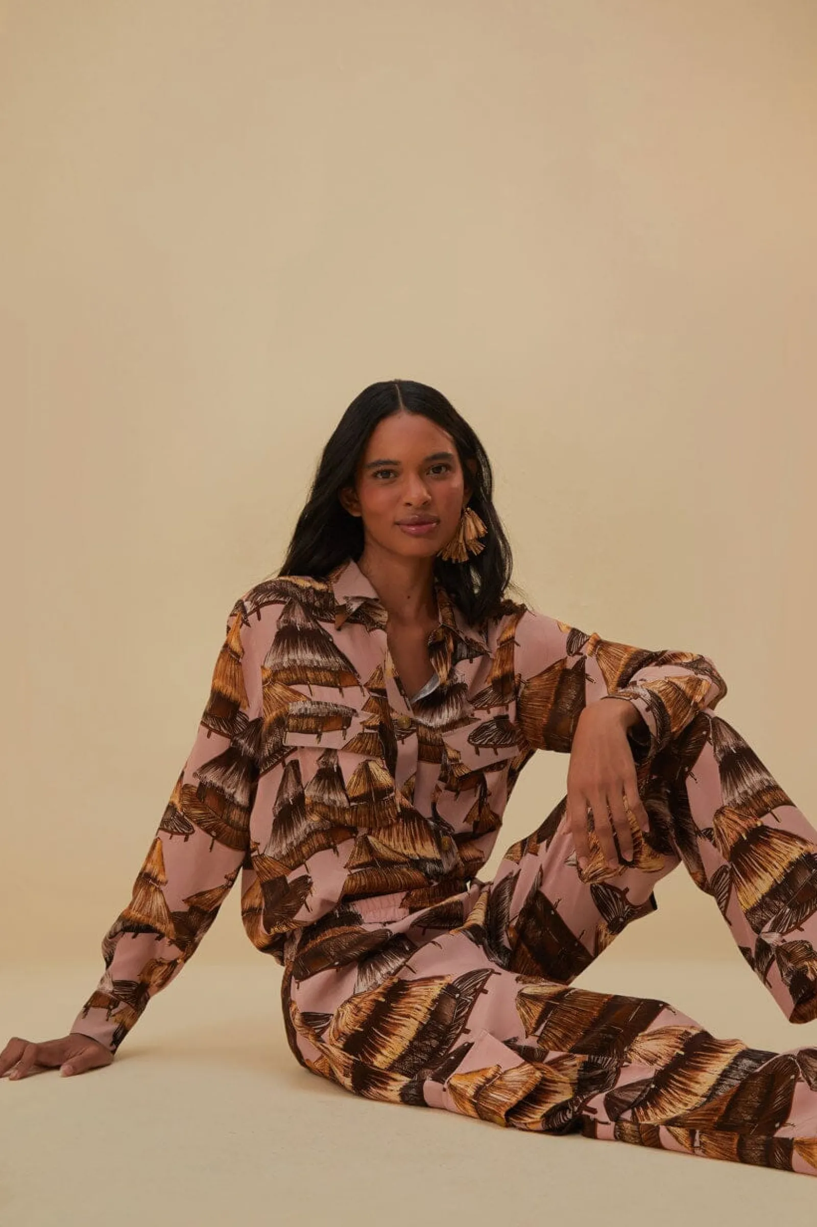 SHUHU BEIGE CARGO PANTS