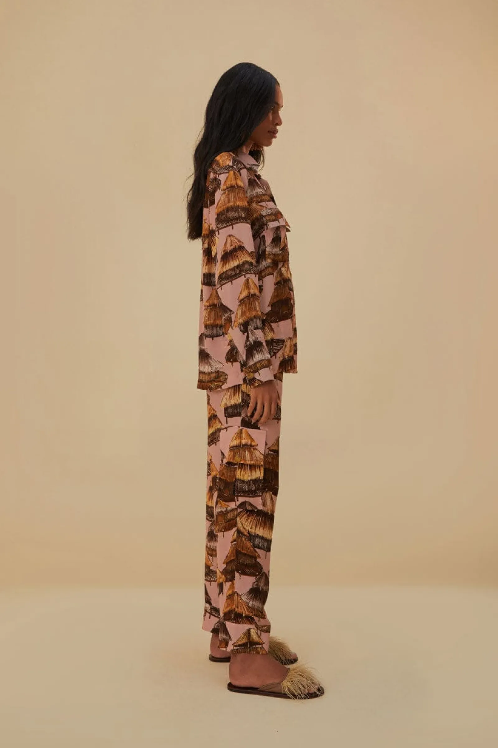 SHUHU BEIGE CARGO PANTS