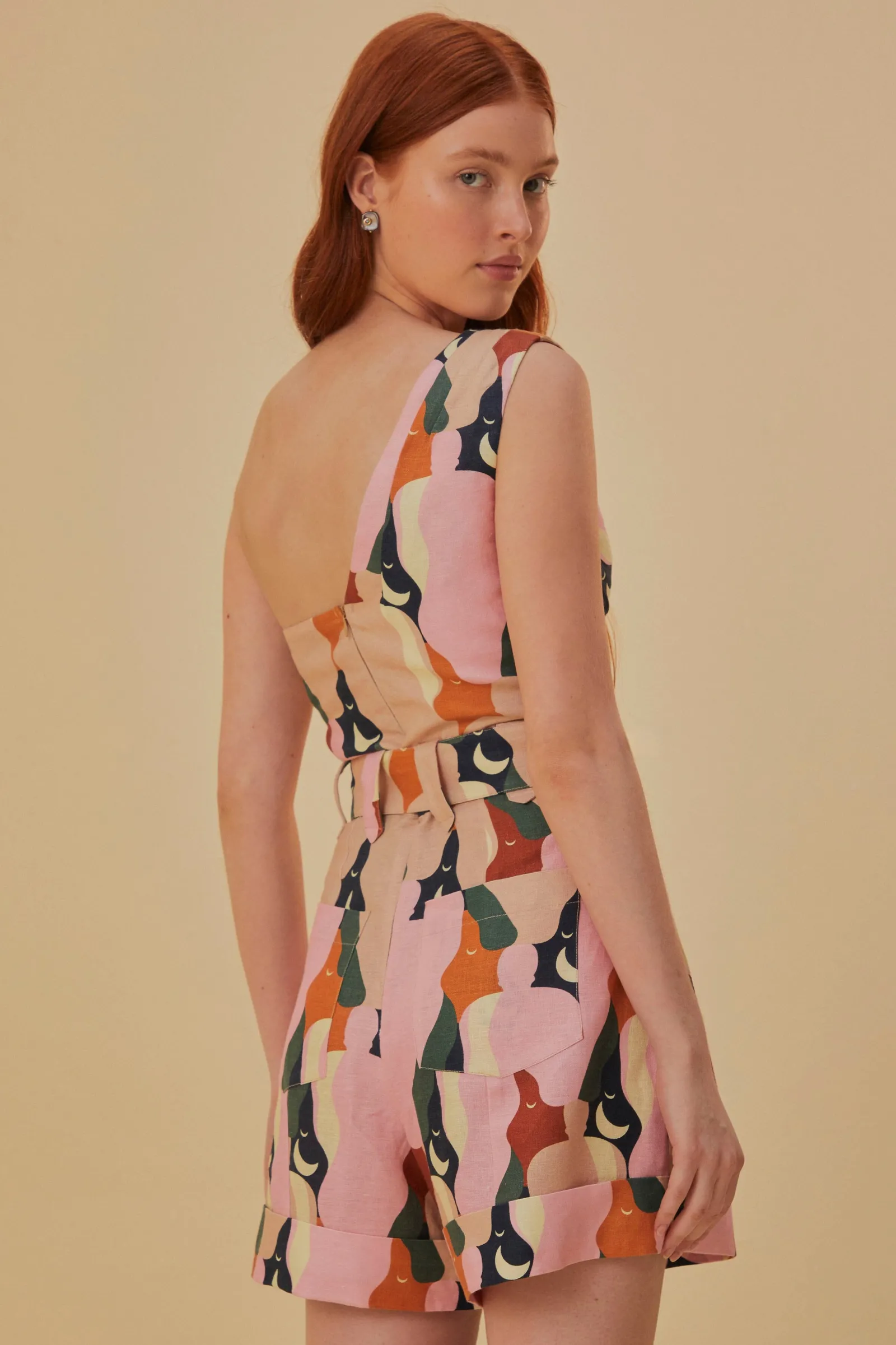 THE KISS MULTICOLOR ONE SHOULDER ROMPER