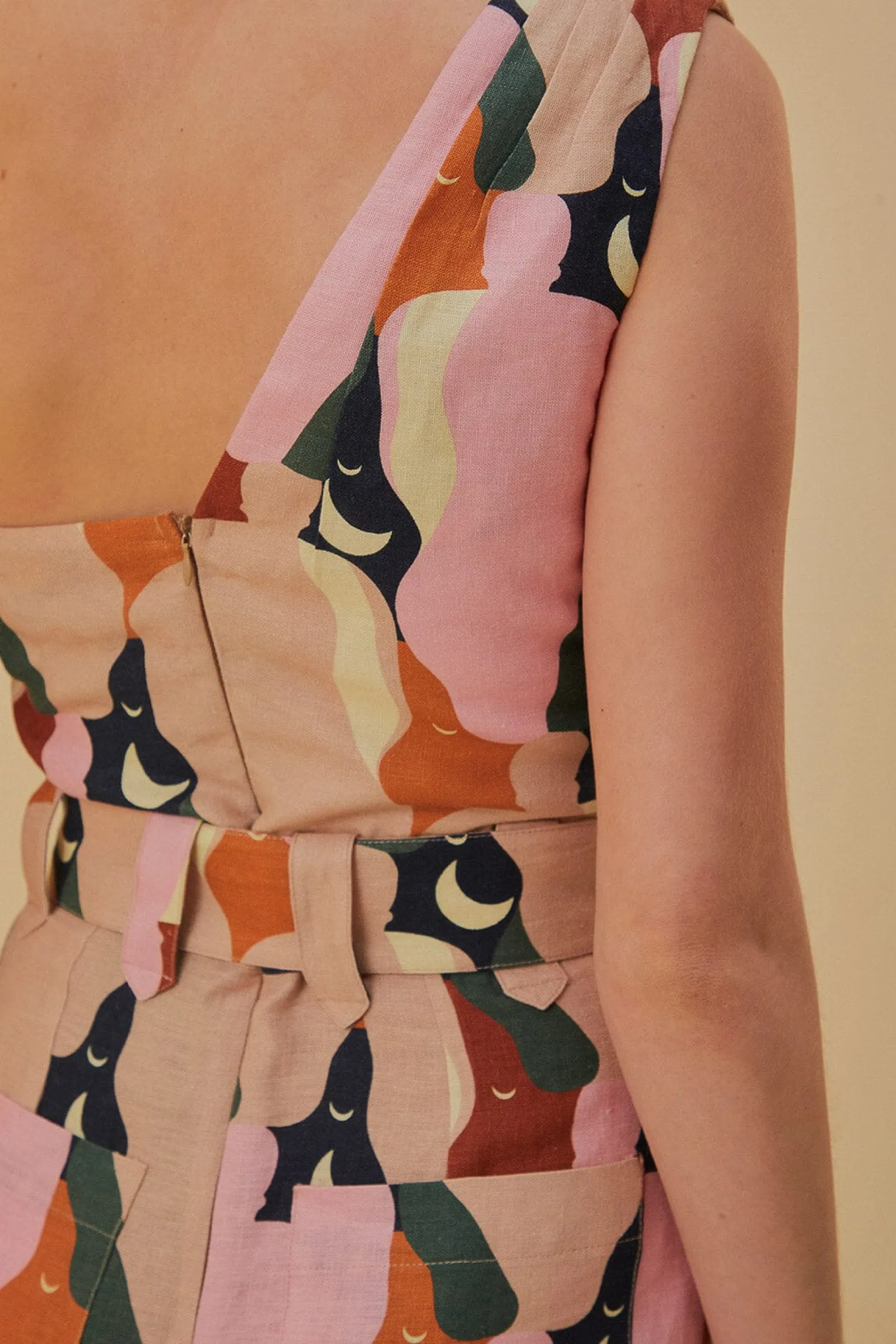 THE KISS MULTICOLOR ONE SHOULDER ROMPER