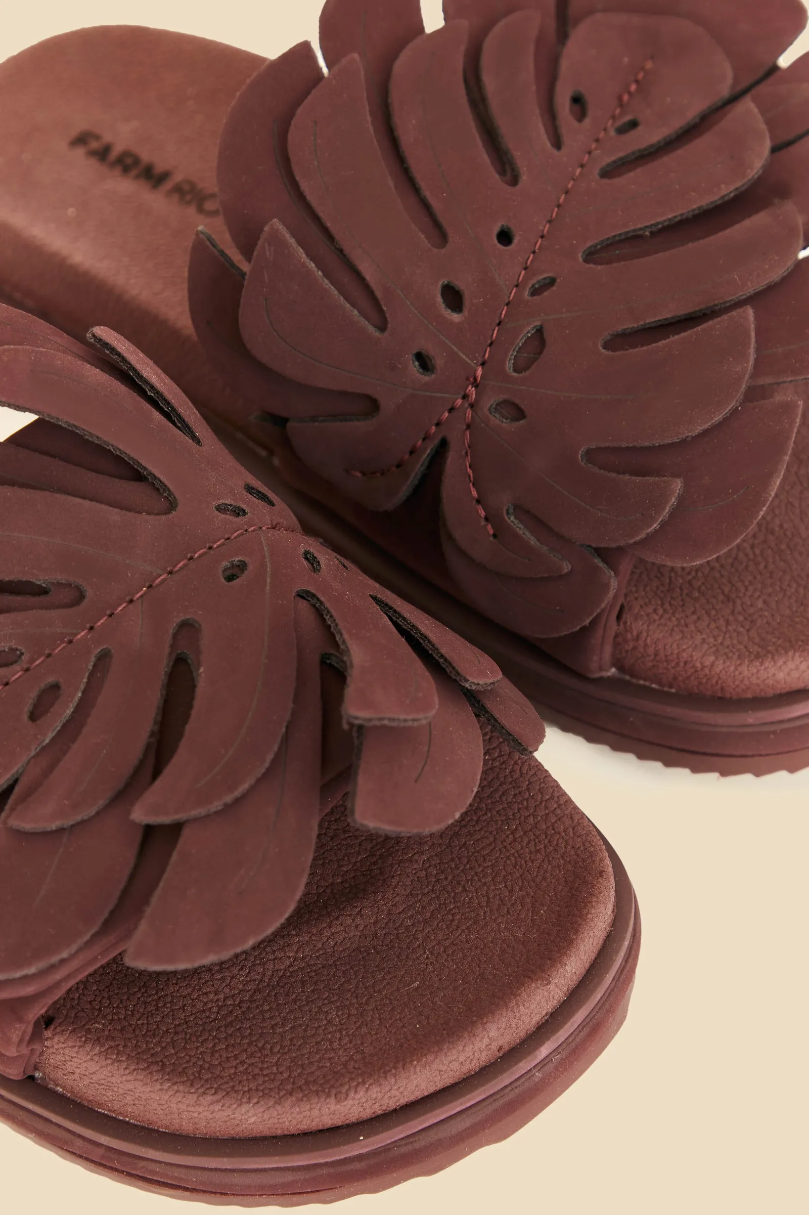 WINE MONSTERA ANATOMIC SLIDE SANDAL